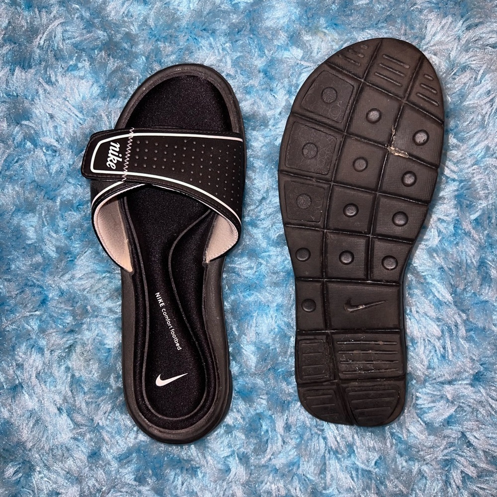 Black Nike Slides
